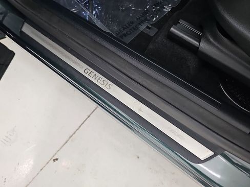 Used 2023 Genesis GV70 2.5T w/ Select Package image 47