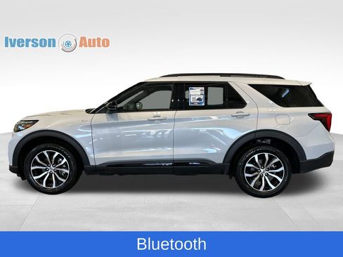 Used 2026 Ford Explorer ST-Line AWD/4WD image 6