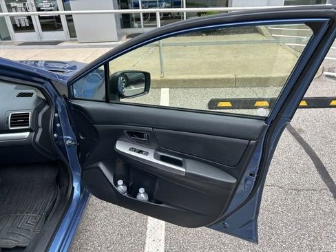 Used 2015 Subaru Impreza 2.0i AWD/4WD image 28