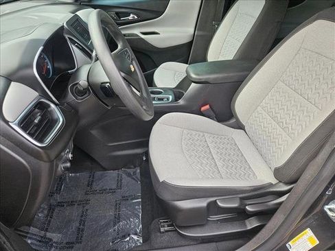 Certified 2022 Chevrolet Equinox LS w/ LPO, Floor Liner Package image 14