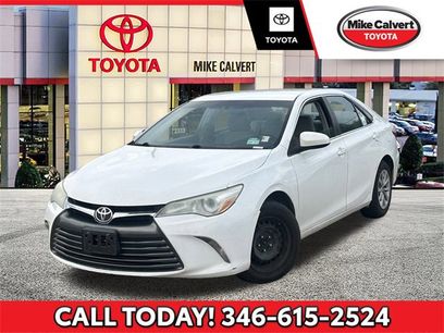 Used 2016 Toyota Camry LE