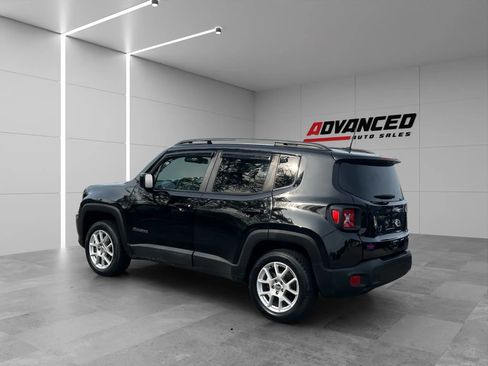Used 2021 Jeep Renegade Latitude w/ Convenience Group image 4
