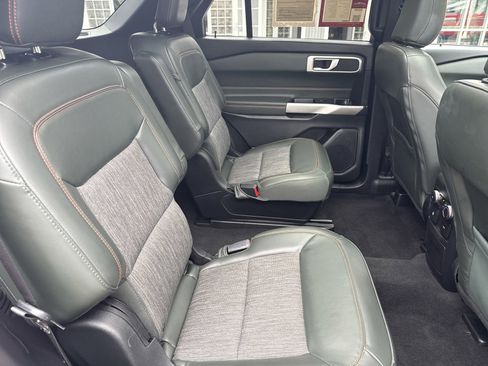 Used 2022 Ford Explorer Timberline image 35