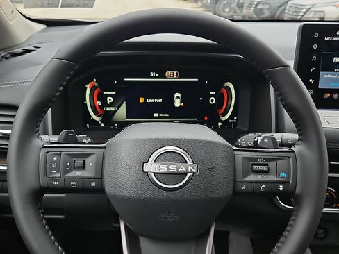 New 2026 Nissan Rogue Platinum image 18