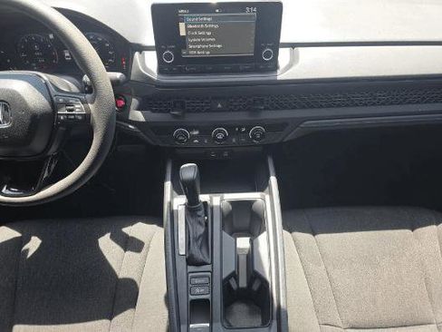 Used 2025 Honda Accord LX image 13