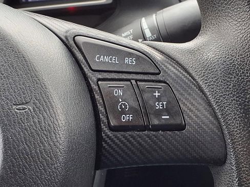 Used 2014 MAZDA MAZDA3 i Sport image 24