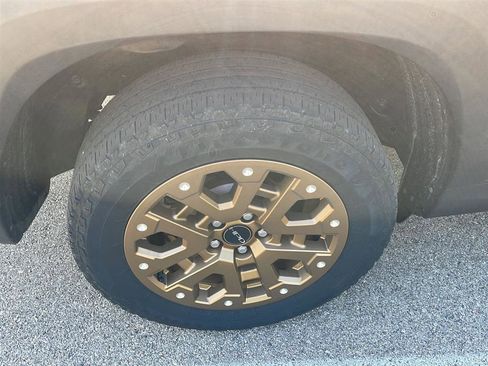 Used 2021 Honda Ridgeline Sport image 15