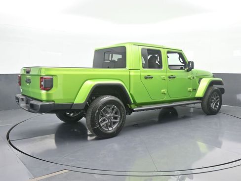 New 2026 Jeep Gladiator Sport image 6