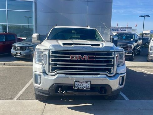 Used 2022 GMC Sierra 2500 SLT w/ X31 Off-Road Package AWD/4WD image 1