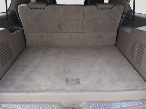 Used 2015 Chevrolet Suburban LTZ image 79