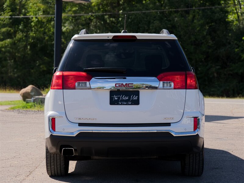Used 2017 GMC Terrain SLE w/ Technology Package AWD/4WD image 6