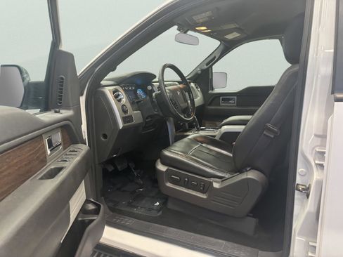 Used 2014 Ford F150 Lariat w/ Lariat Chrome Package image 11