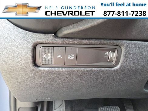 New 2026 Chevrolet Equinox EV LT image 19