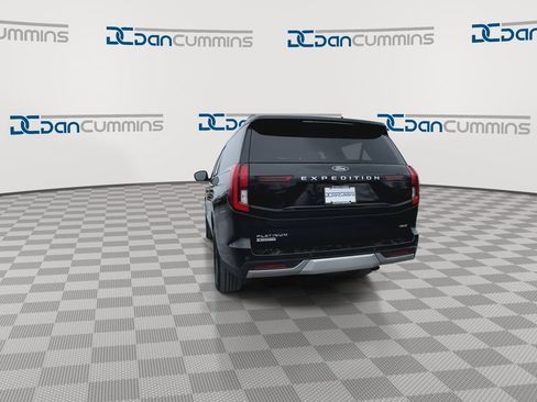 Used 2025 Ford Expedition Max Platinum image 7