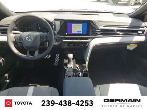 New 2025 Toyota Camry SE w/ Convenience Package FWD image 18