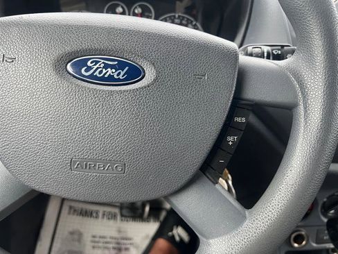 Used 2013 Ford Transit Connect XLT image 20