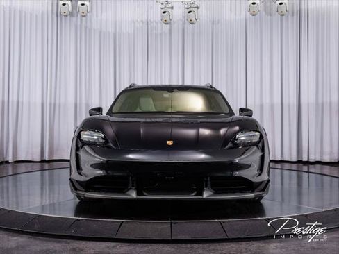 Used 2023 Porsche Taycan Cross Turismo AWD/4WD image 2