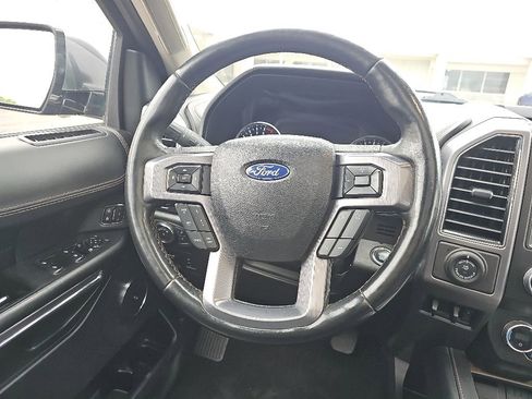 Used 2021 Ford Expedition Max Platinum AWD/4WD image 8