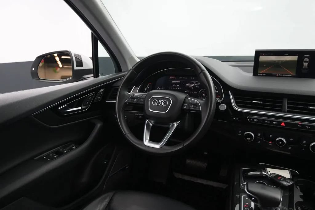 Used 2018 Audi Q7 3.0T Premium Plus w/ Premium Plus Package AWD/4WD image 34