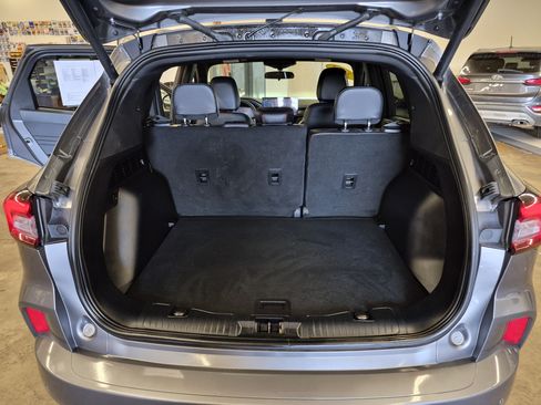 Used 2023 Ford Escape ST-Line w/ Equipment Group 301A FWD image 18
