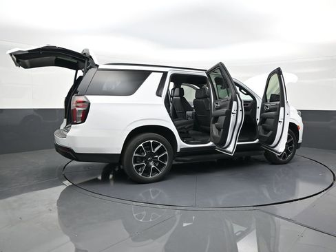 Used 2023 Chevrolet Tahoe RST w/ Luxury Package RWD image 28