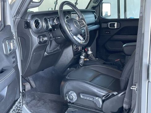 Used 2021 Jeep Gladiator Overland w/ Popular Equipment Package image 18