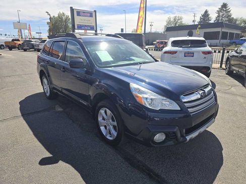 Used 2014 Subaru Outback 2.5i Premium AWD/4WD image 4