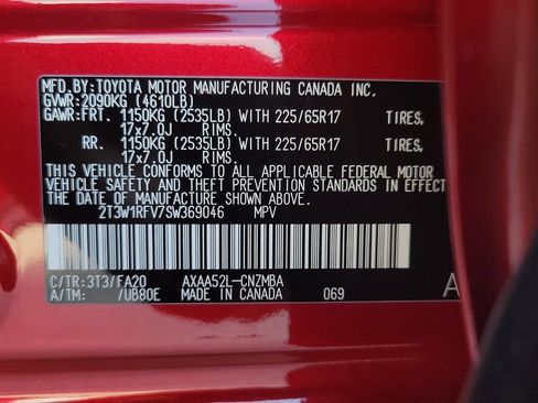 Used 2025 Toyota RAV4 XLE FWD image 24