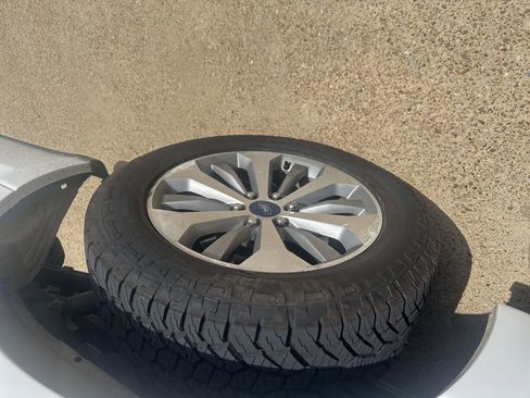 Used 2018 Ford F150 XL w/ Equipment Group 101A Mid image 7