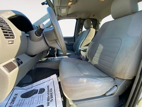 Used 2021 Nissan Frontier S image 9