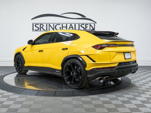 Used 2023 Lamborghini Urus Performante image 7