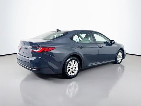 Used 2025 Toyota Camry LE FWD image 8
