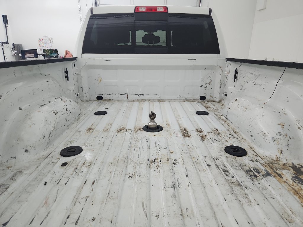 Certified 2024 RAM 2500 Tradesman w/ Chrome Appearance Group AWD/4WD image 35