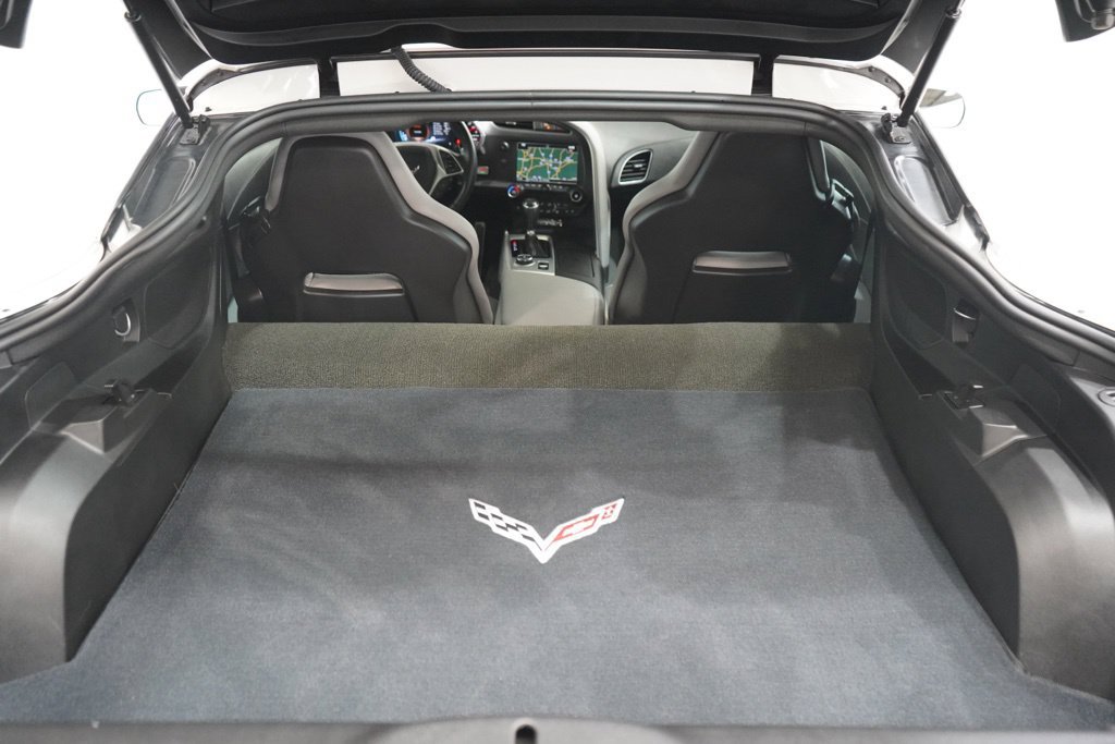 Used 2018 Chevrolet Corvette Grand Sport RWD image 32
