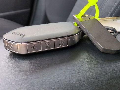 Used 2025 Kia K5 LXS image 30