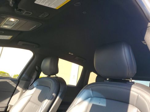 Used 2024 Lincoln Nautilus Premier w/ Jet Appearance Package image 29