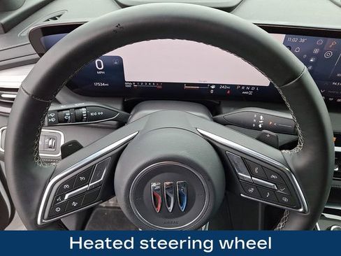 Used 2025 Buick Enclave Preferred image 24