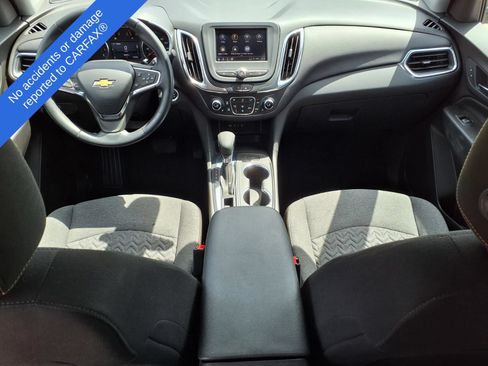 Used 2024 Chevrolet Equinox LT FWD image 11