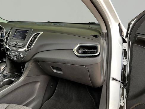 Used 2023 Chevrolet Equinox LT FWD image 28