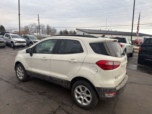 Used 2019 Ford EcoSport SE image 6
