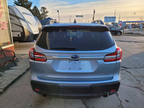 Used 2022 Subaru Ascent Limited w/ Technology Package image 7