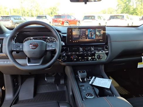 New 2026 Nissan Pathfinder Rock Creek AWD/4WD image 9
