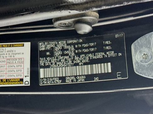 Used 2017 Toyota 4Runner SR5 image 30