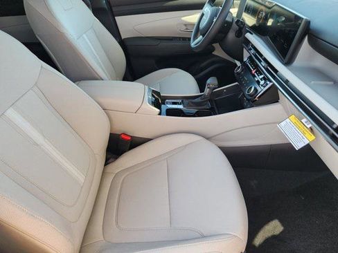 New 2026 Hyundai Tucson SEL image 9