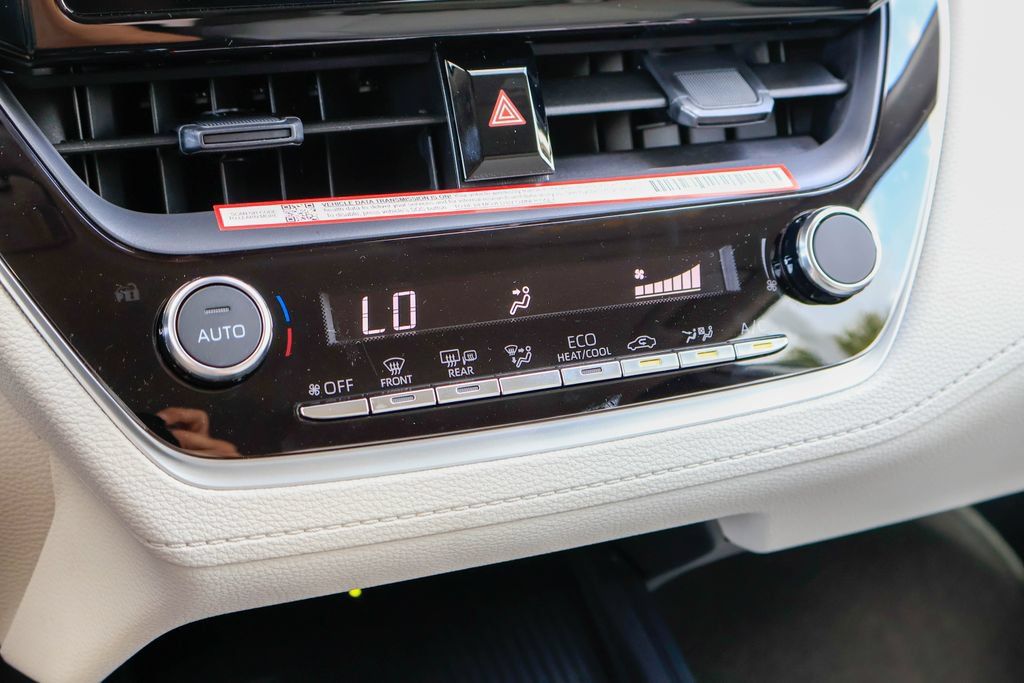 New 2026 Toyota Corolla Cross LE FWD image 12