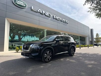 Used 2025 Nissan Pathfinder Platinum w/ Cargo Package