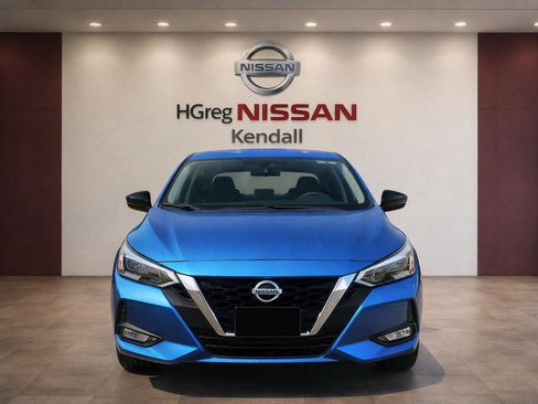 Used 2024 Nissan Versa S w/ Trunk Package image 7