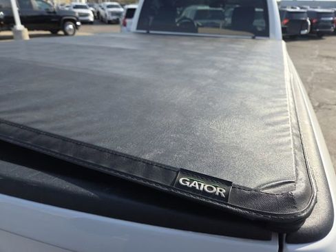 Used 2016 RAM 2500 Tradesman w/ Power & Remote Entry Group image 23