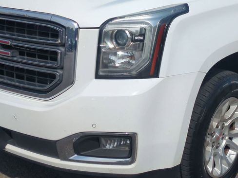 Used 2020 GMC Yukon SLT w/ Open Road Package AWD/4WD image 12
