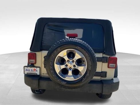 Used 2011 Jeep Wrangler Sport image 8